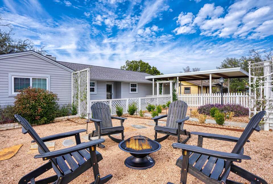 Lake View Hm | with BOAT Rentals & Handicap friendly - Canyon Lake, Texas