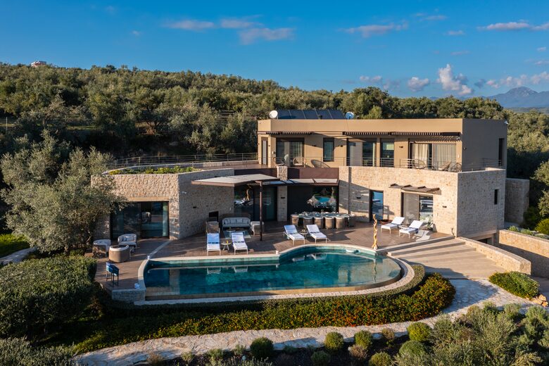 Greek Luxury Golf Villa - The Olive Retreat - Tragana Messinia, Greece