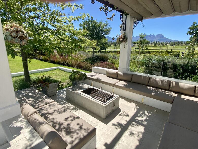 Fire pit
