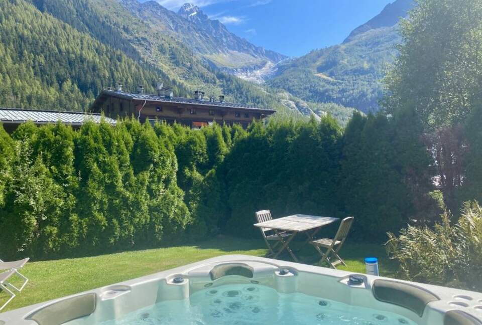 Marmotte Mountain Manor - Chamonix-Mont-Blanc, France
