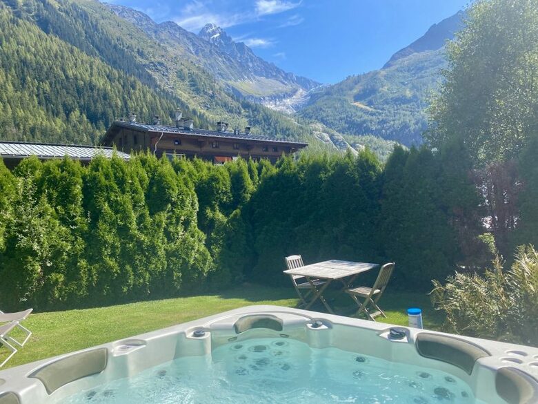 Marmotte Mountain Manor - Chamonix-Mont-Blanc, France