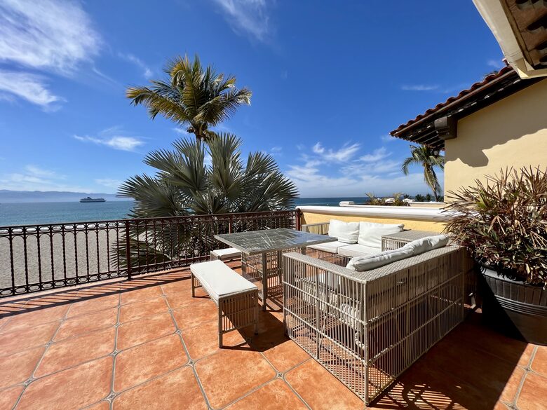Villa Ada by the Beach with Private Pool - Puerto Vallarta, Mexico