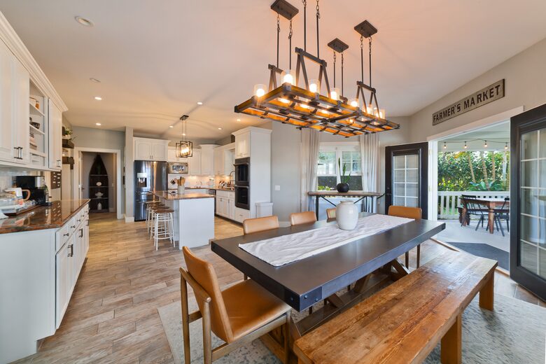 Magical Hawaiian Cloud Forest Estate - Kailua, Hawaii
