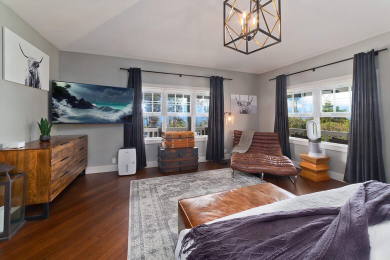 Magical Hawaiian Cloud Forest Estate - Kailua, Hawaii