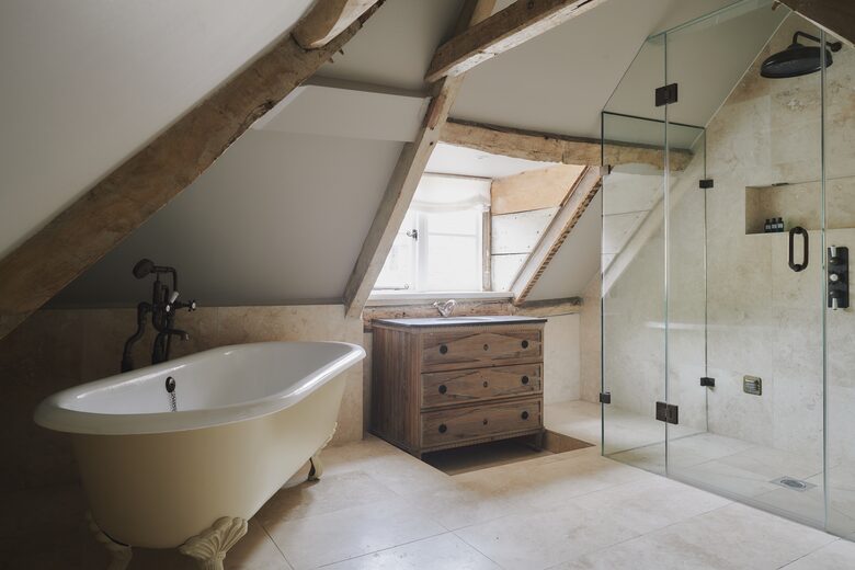 Langley House (R) - Langley Burrell, United Kingdom