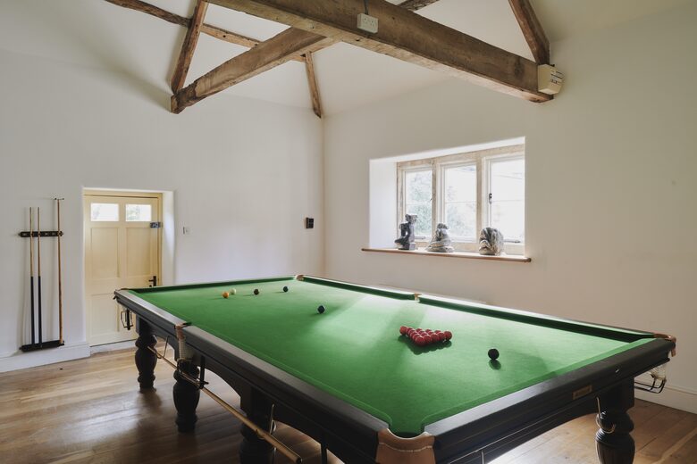 Langley House (R) - Langley Burrell, United Kingdom