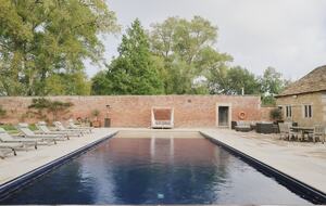 Langley House (R) - Langley Burrell, United Kingdom