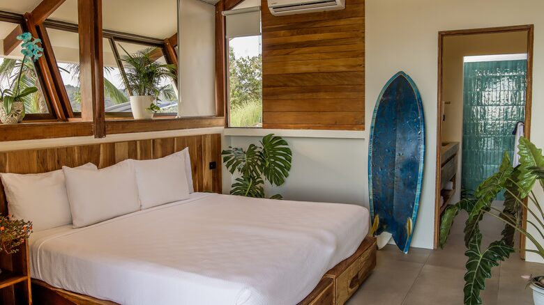 Surf Synergy - Full Immersion Surf Retreat I - Jaco, Costa Rica