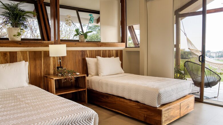 Surf Synergy - Full Immersion Surf Retreat I - Jaco, Costa Rica