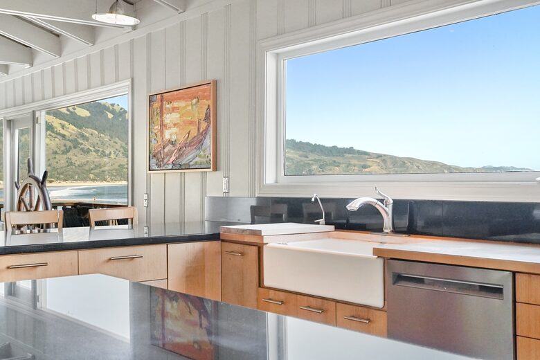 Beachfront Magical Paradise - Bolinas, California