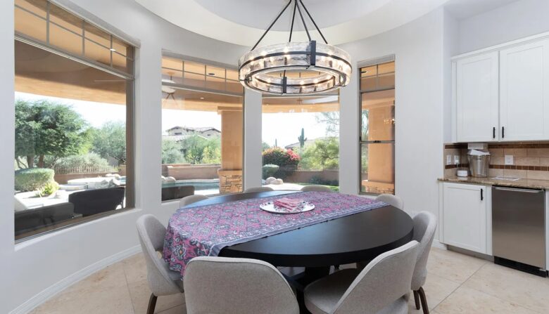 Stunning Scottsdale Getaway - Scottsdale, Arizona