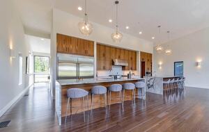 Green Acres of Hidden Hills | Modern Luxury in Wine Country - McMinnville, Oregon