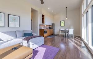 Green Acres of Hidden Hills | Modern Luxury in Wine Country - McMinnville, Oregon