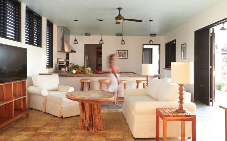 The Luxurious Tree House Villa at Treasure Beach - Treasure Beach, Jamaica