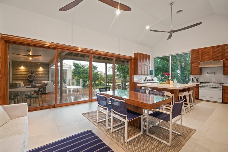 Oceanview Island Beach Cottage - Sullivan’s Island, South Carolina