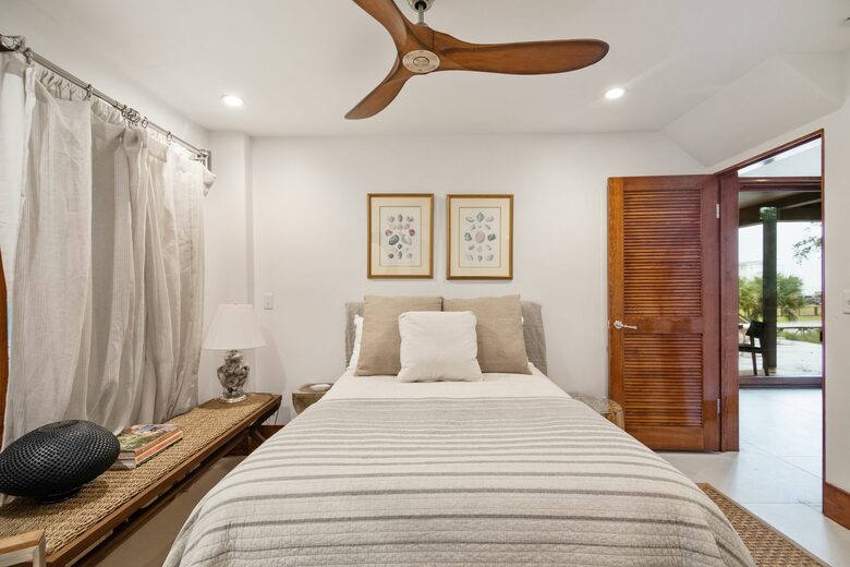 Oceanview Island Beach Cottage - Sullivan’s Island, South Carolina