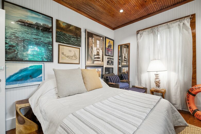 Oceanview Island Beach Cottage - Sullivan’s Island, South Carolina