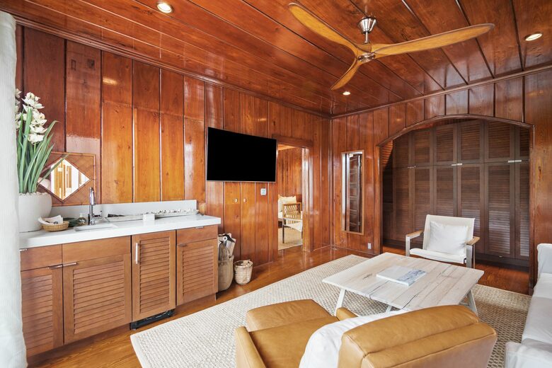 Oceanview Island Beach Cottage - Sullivan’s Island, South Carolina