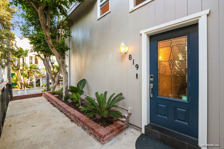 Mission Beach Townhome with Bay Views - San Diego, California