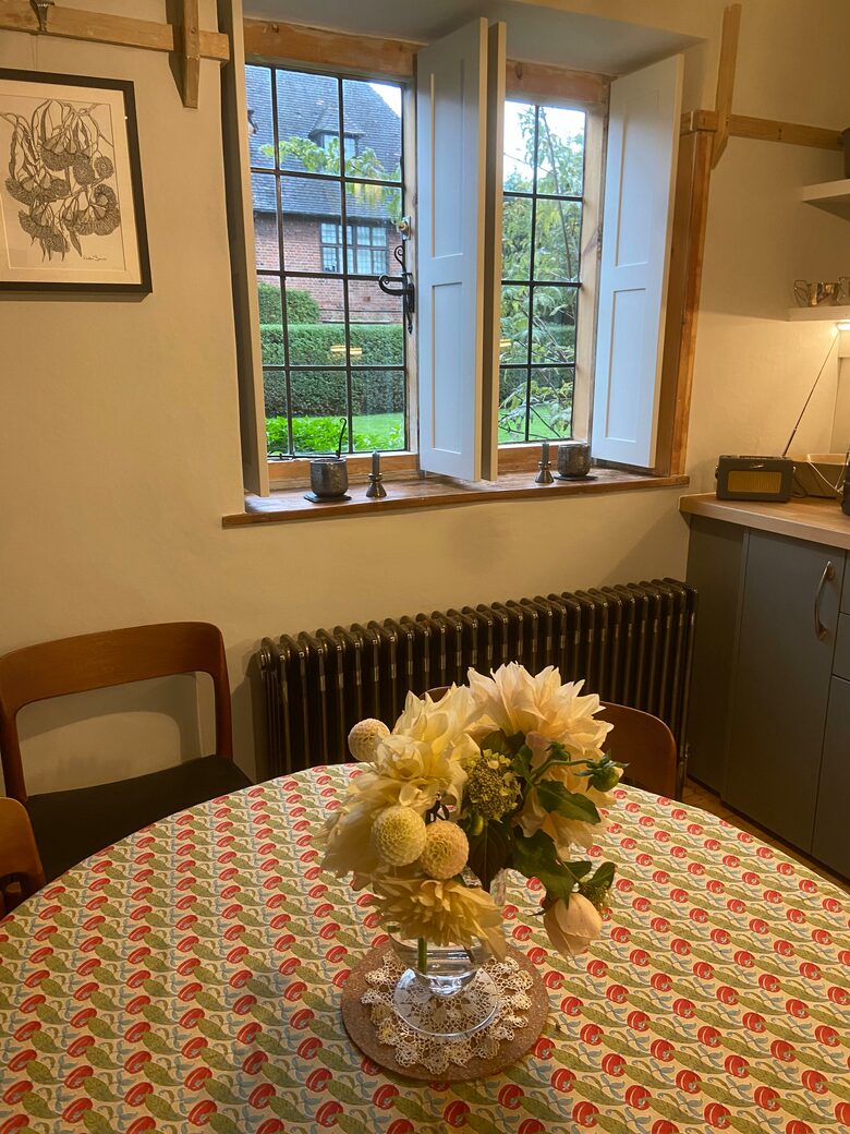 1 Waterlow Court - London, United Kingdom