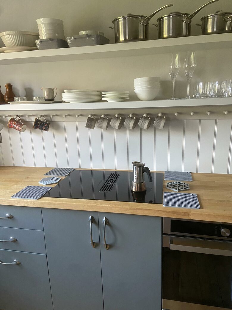1 Waterlow Court - London, United Kingdom