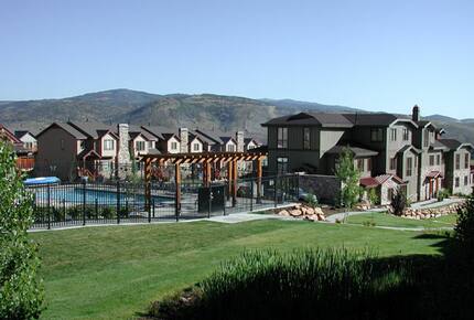 Pool area
