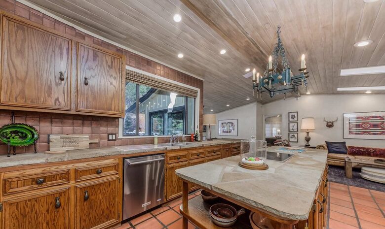 The River House Luxury with Hot Tub - Ruidoso, New Mexico