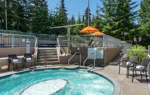 Cozy Ski-In Ski-Out Villa with Community Amenities - Whistler, Canada