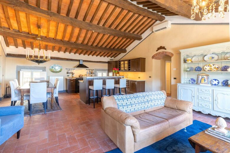 Charming Tuscan Getaway - Cortona, Italy