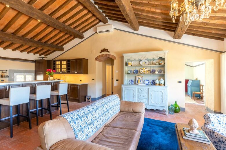 Charming Tuscan Getaway - Cortona, Italy