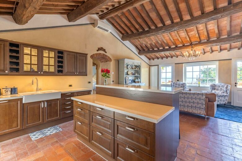 Charming Tuscan Getaway - Cortona, Italy