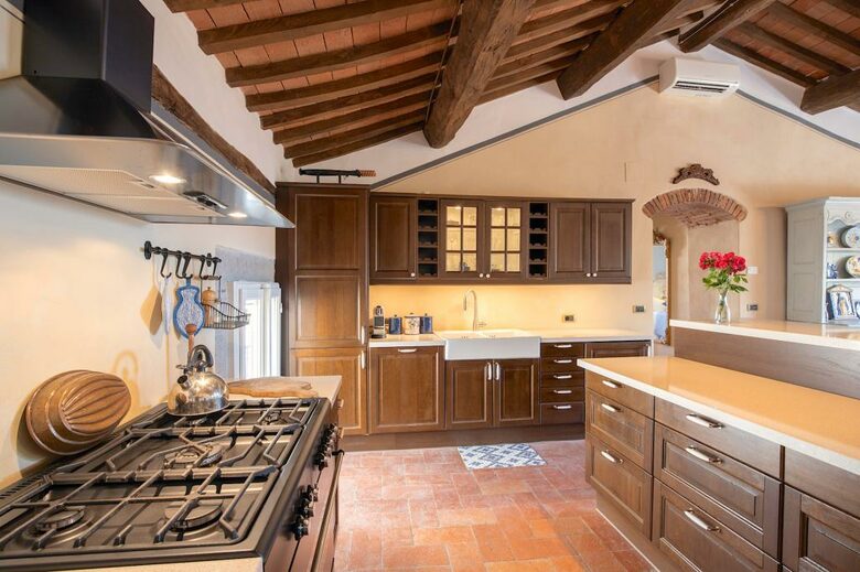 Charming Tuscan Getaway - Cortona, Italy