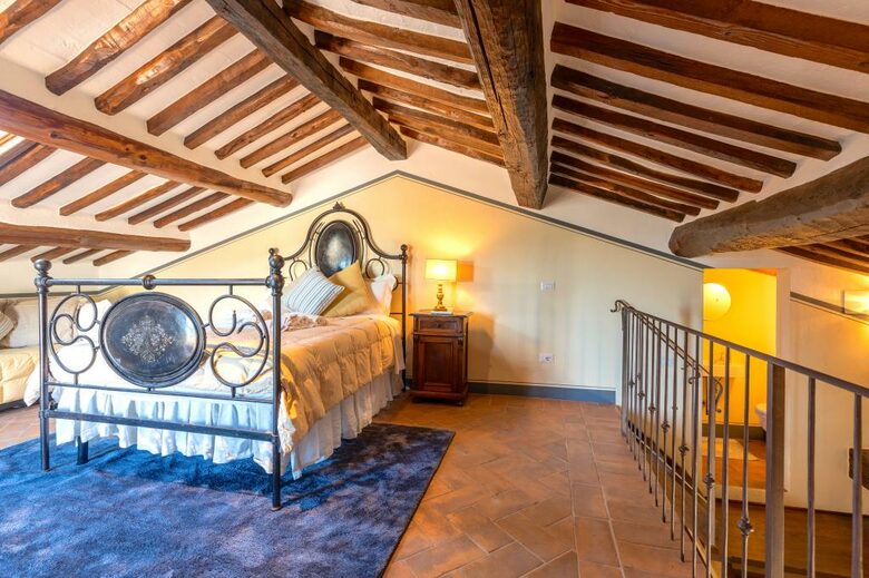Charming Tuscan Getaway - Cortona, Italy