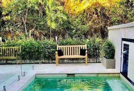 Aqua Beach Front Villa - Port Douglas, Australia