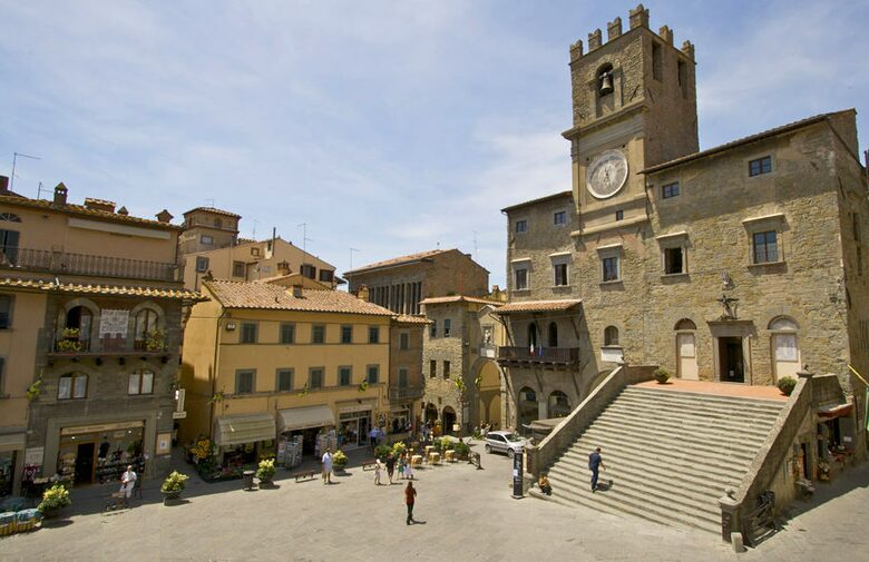 Charming Tuscan Getaway - Cortona, Italy