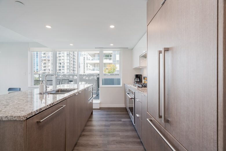 Quintess Collection - The Richards - Vancouver, Canada