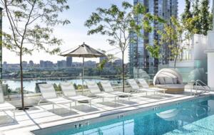 Quintess Collection - The Richards - Vancouver, Canada