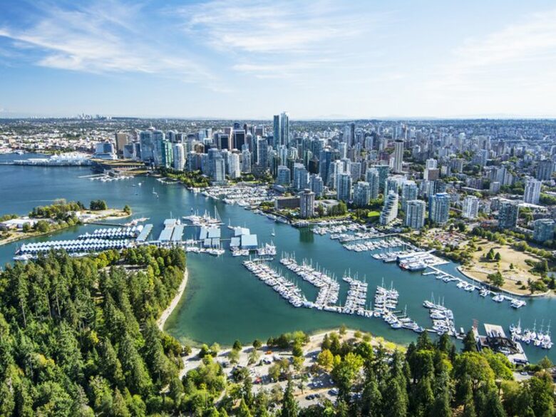 Quintess Collection - The Richards - Vancouver, Canada