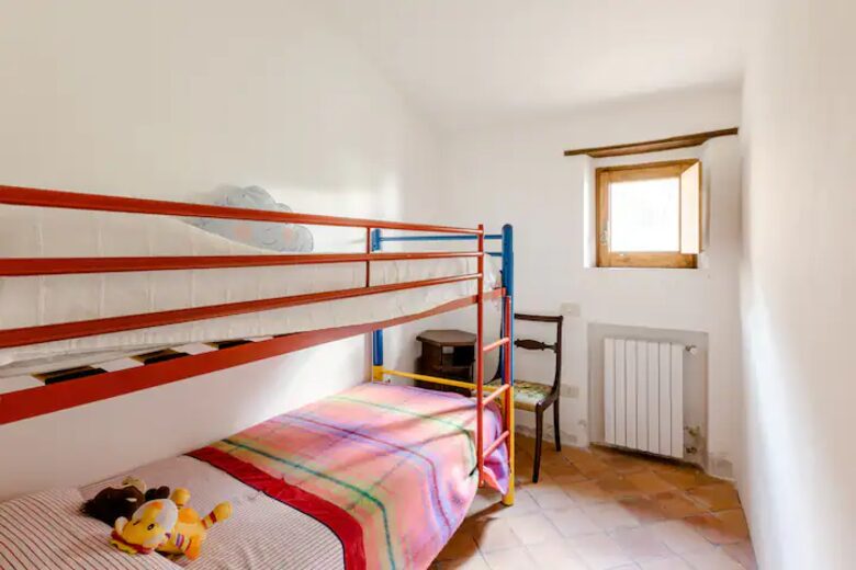 Double Bedroom with bunk beds for kids/teens