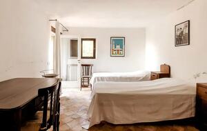 Double Bedroom with single beds