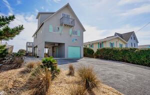 Quaint Oceanfront Island Escape - Surf City, North Carolina
