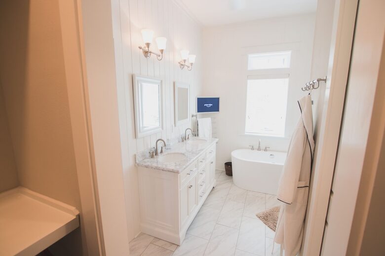 30-A house one mile from beach and Seaside - Seagrove Beach, Florida