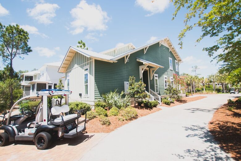 30-A house one mile from beach and Seaside - Seagrove Beach, Florida