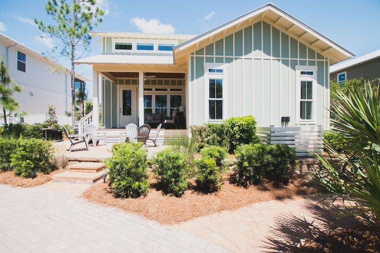 30-A house one mile from beach and Seaside - Seagrove Beach, Florida