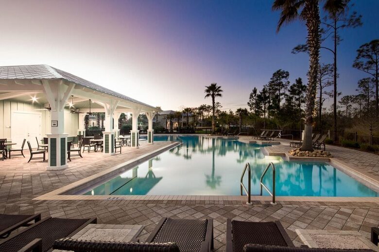 30-A house one mile from beach and Seaside - Seagrove Beach, Florida
