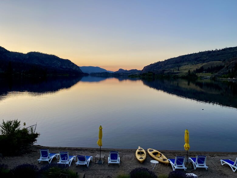 Wine Country Lakeside Retreat with private beach, rock climbing, wine tours, and more | Four Residences - Oliver, Canada