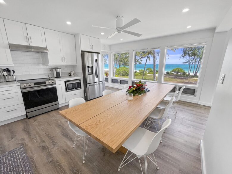 Hale Waimanalo | Oceanfront with private beach - Waimanalo, Hawaii