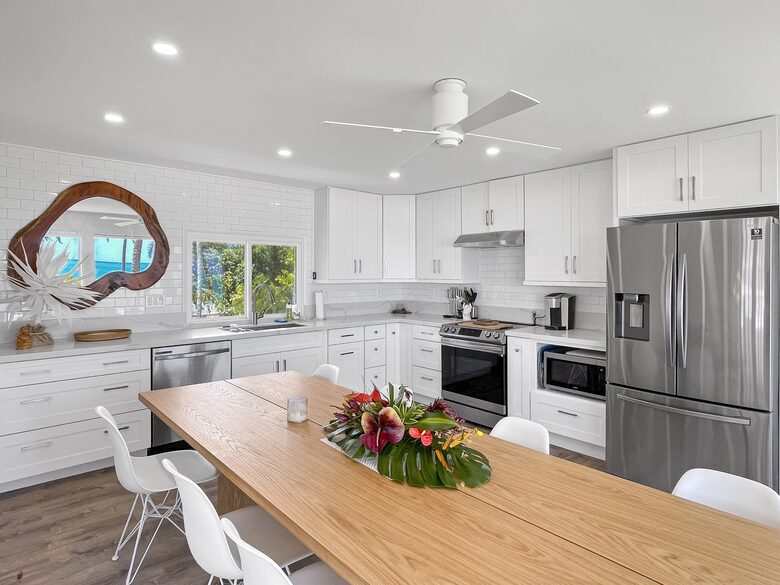 Hale Waimanalo | Oceanfront with private beach - Waimanalo, Hawaii