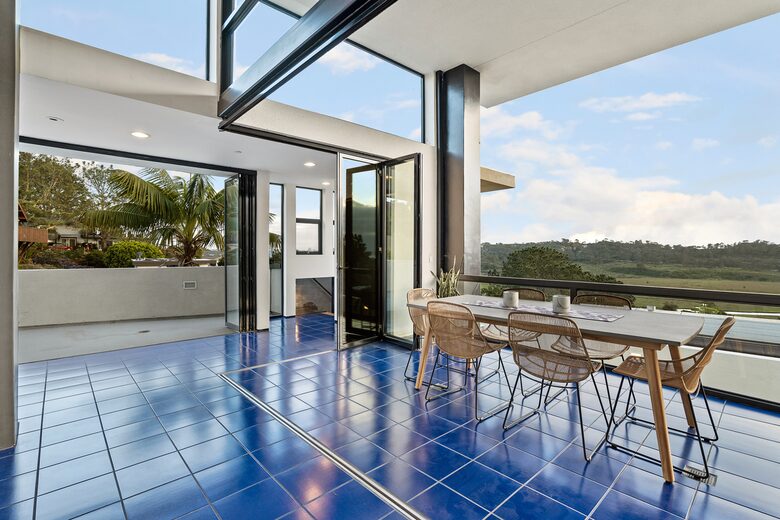 Del Mar Coastal Contemporary Masterpiece - Del Mar, California