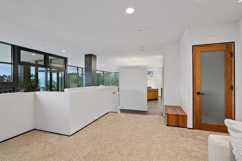 Del Mar Coastal Contemporary Masterpiece - Del Mar, California